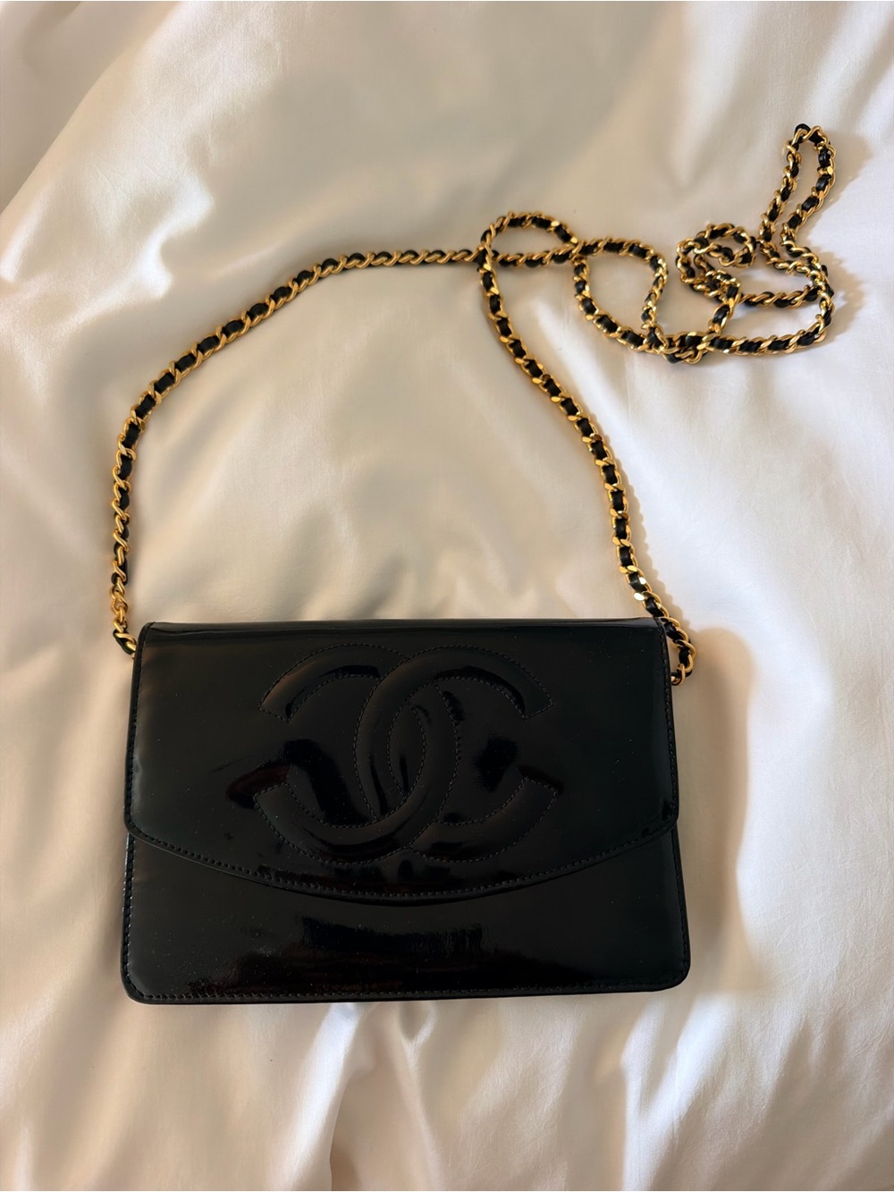 CHANEL Black Patent Leather CC Logo Chain Crossbody Bag with Gold Chain